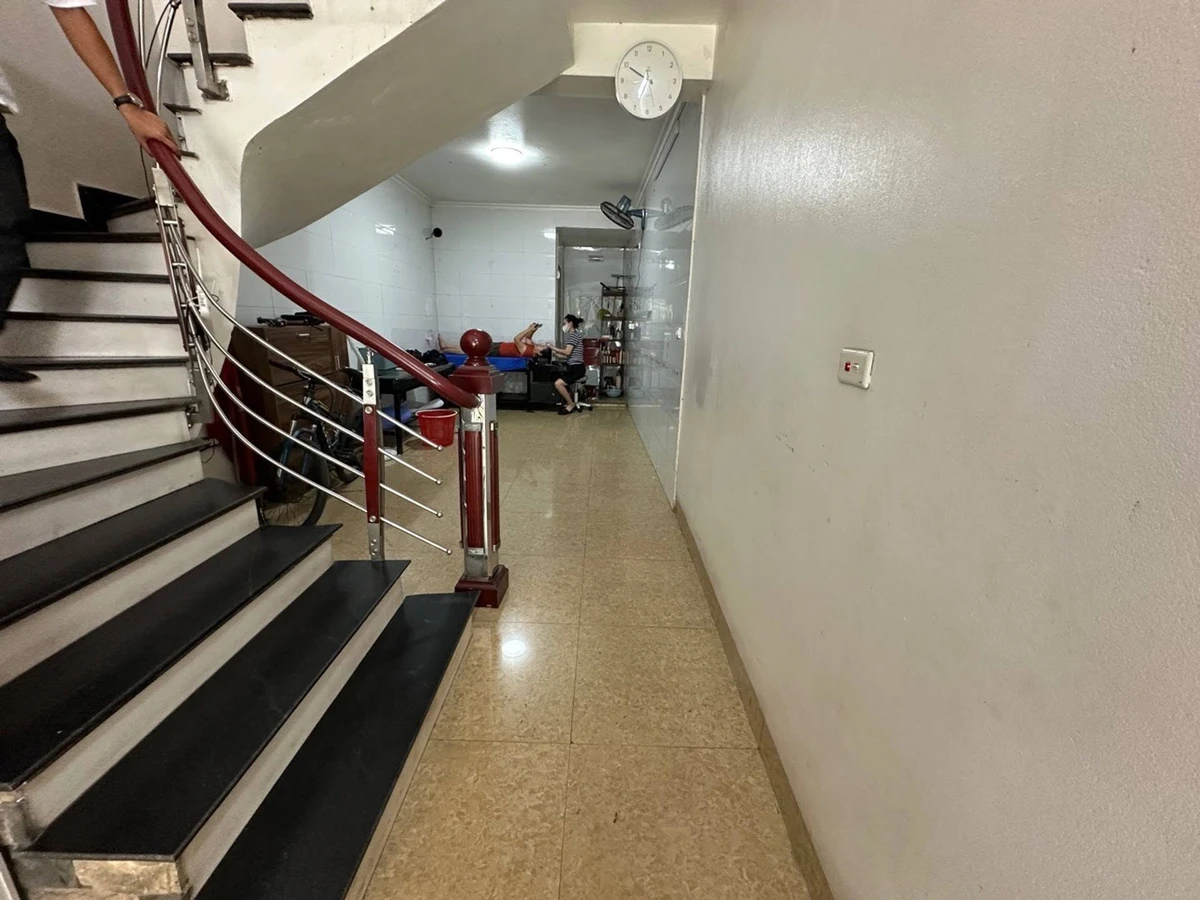 Bán nhà 4 tầng mặt đường Trần Phú, 41m², kinh doanh tốt - Ảnh thu nhỏ 2