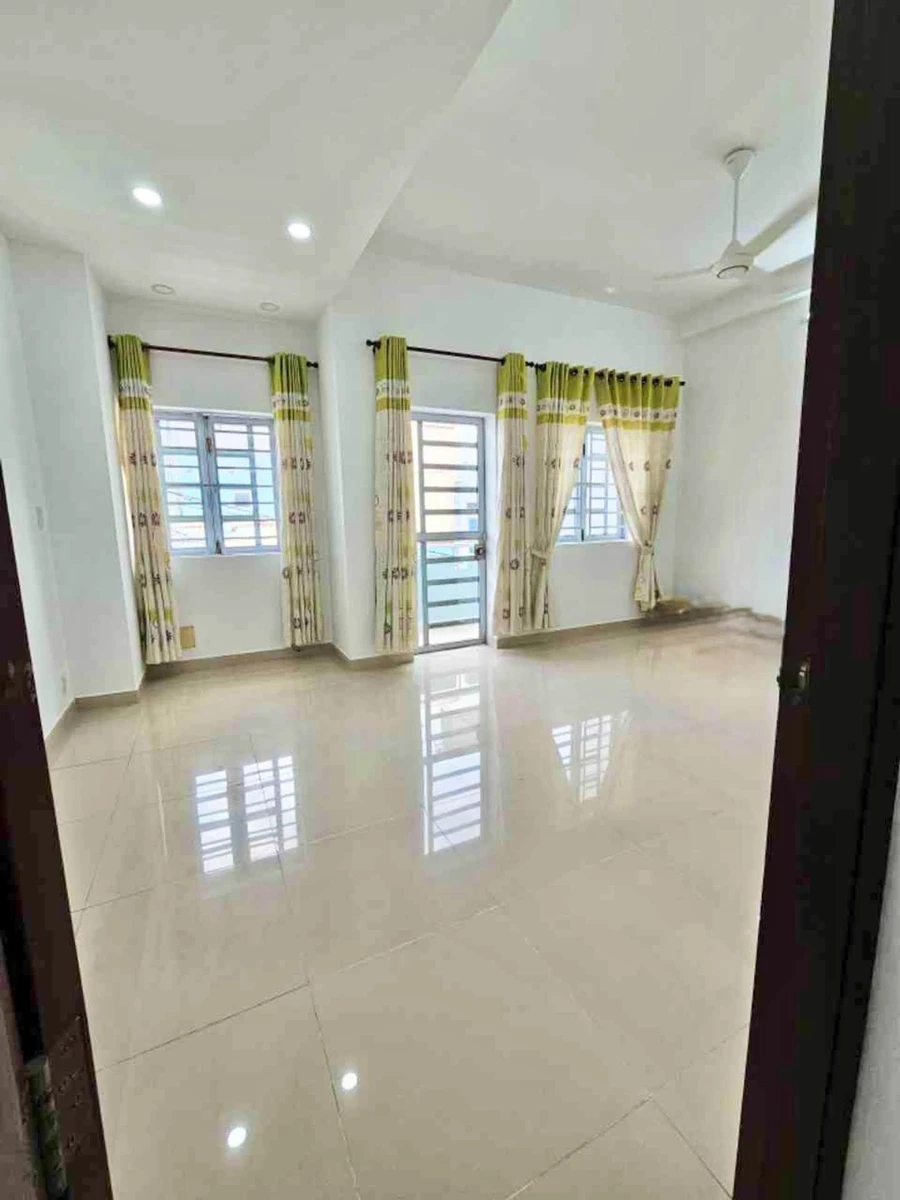 Bán nhà 3 tầng 3PN, 84m², Nam Hùng Vương, Quận 5 - 6 tỷ - Ảnh thu nhỏ 5