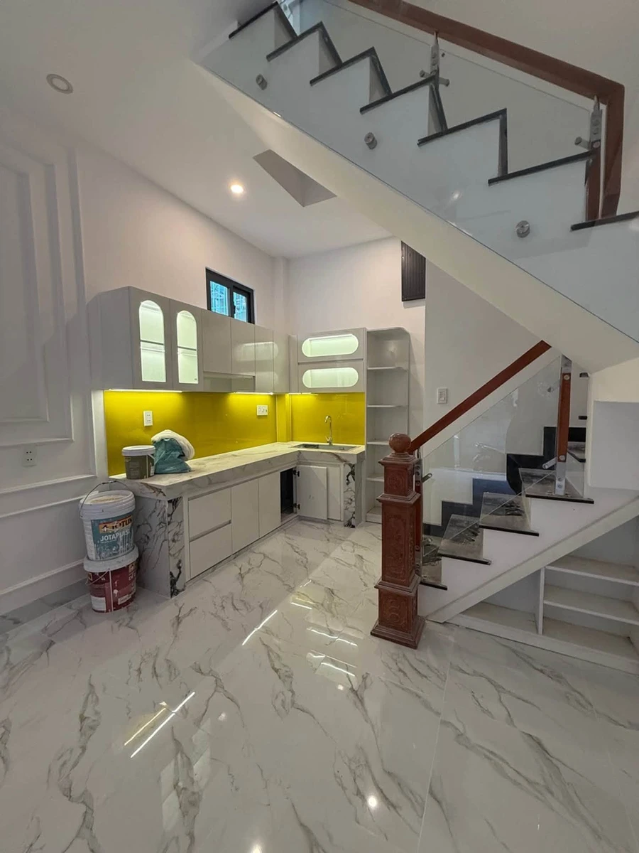 Bán nhà 40m2 2 tầng 2PN Dương Bá Trạc Q.8 giá 5,2 tỷ - Ảnh thu nhỏ 2