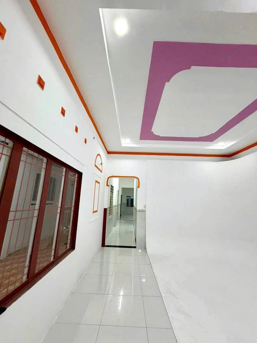 Bán nhà mới đường Đông Á, Tân Xuân, Hóc Môn, 7.5x19.5m, giá 2 tỷ - Ảnh thu nhỏ 5