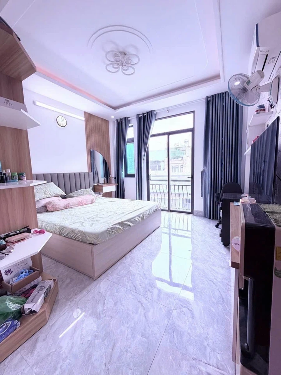 Bán nhà hẻm xe hơi 6m đường Quang Trung, 4x12.5m, 1 trệt 3 lầu, 4PN, giá 6,99 tỷ - Ảnh thu nhỏ 3