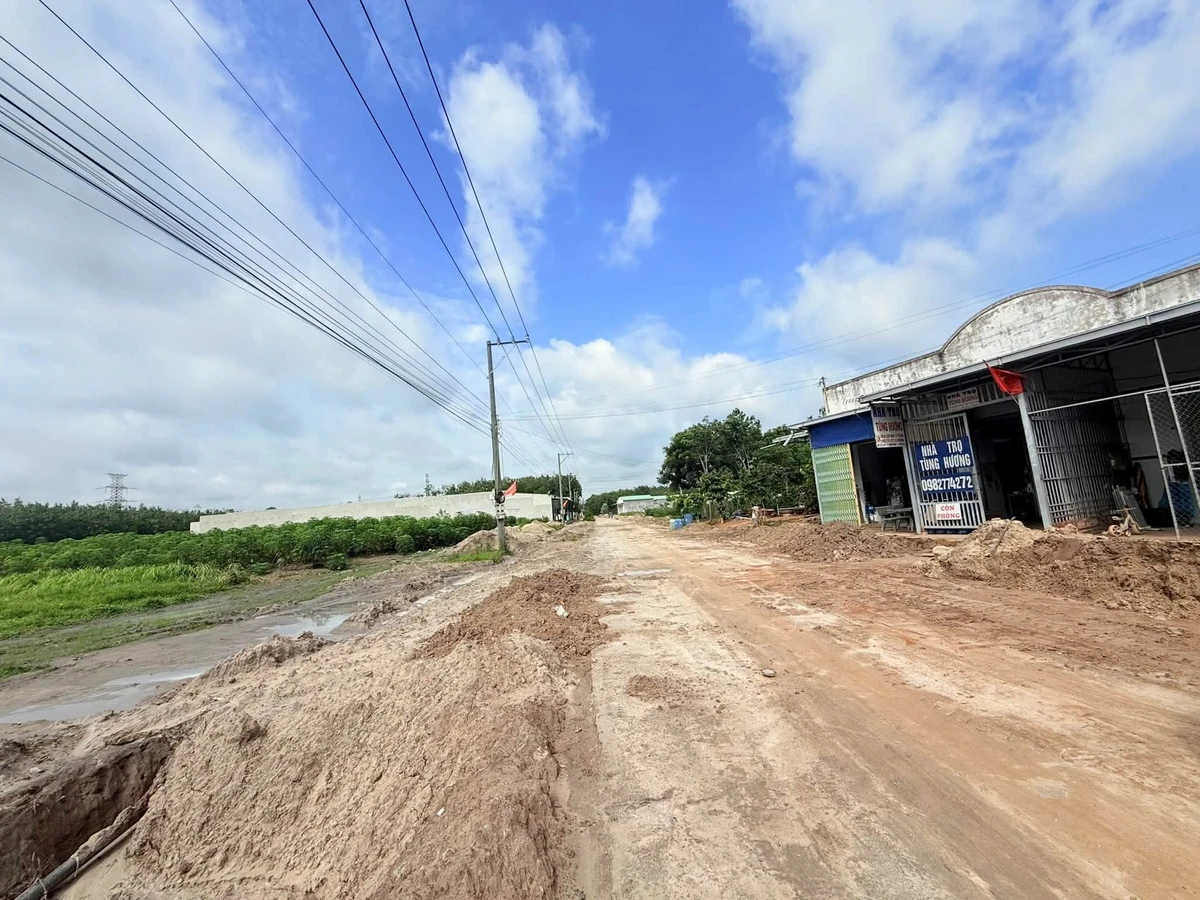 Bán nhà dãy trọ 240m2 mặt tiền, 750 triệu - Ảnh thu nhỏ 3