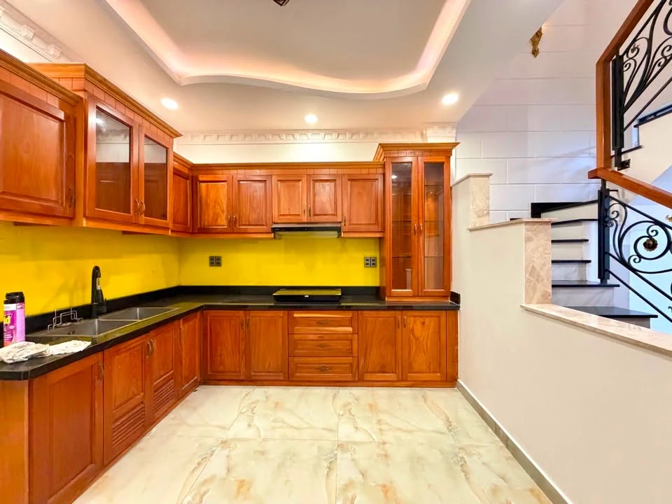 Bán nhà 5 tầng 50m2 gần mặt tiền Phú Nhuận 12 tỷ - Ảnh thu nhỏ 2