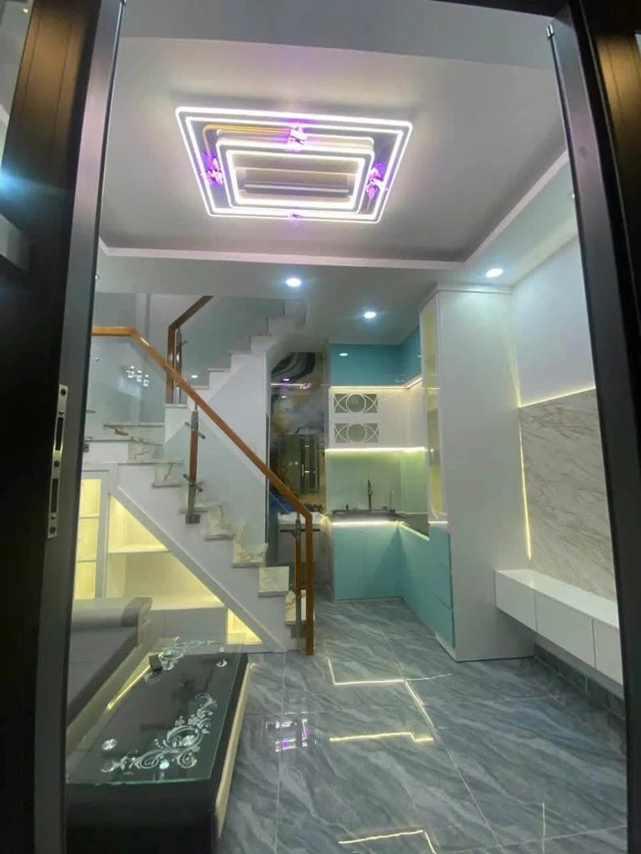 Nhà 2 lầu 2PN 3WC 2 tỷ 850tr Quận 7 - Ảnh thu nhỏ 2