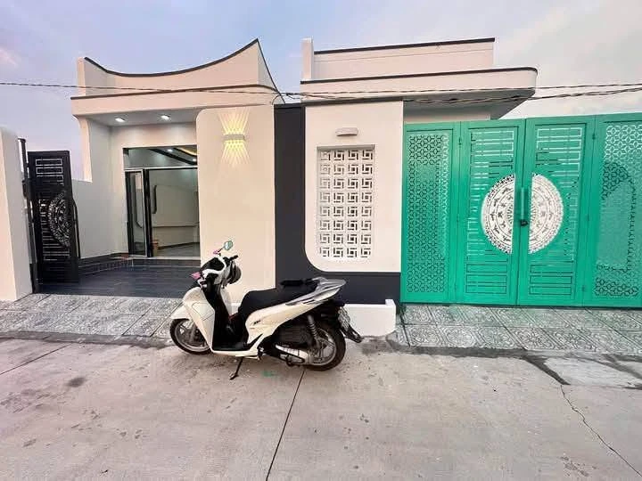 Bán nhà cấp 4 hiện đại 95m2 Tây Ninh 1,39 tỷ - Ảnh thu nhỏ 3
