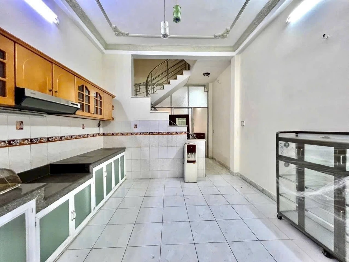 Bán nhà 4 tầng 76m² 4PN Nguyễn Thượng Hiền Bình Thạnh - Ảnh thu nhỏ 3
