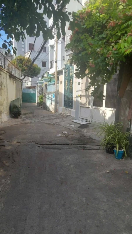 Bán đất KQH Nguyễn Trung Ngạn 100m² giá 1,4 tỷ binhthuy
