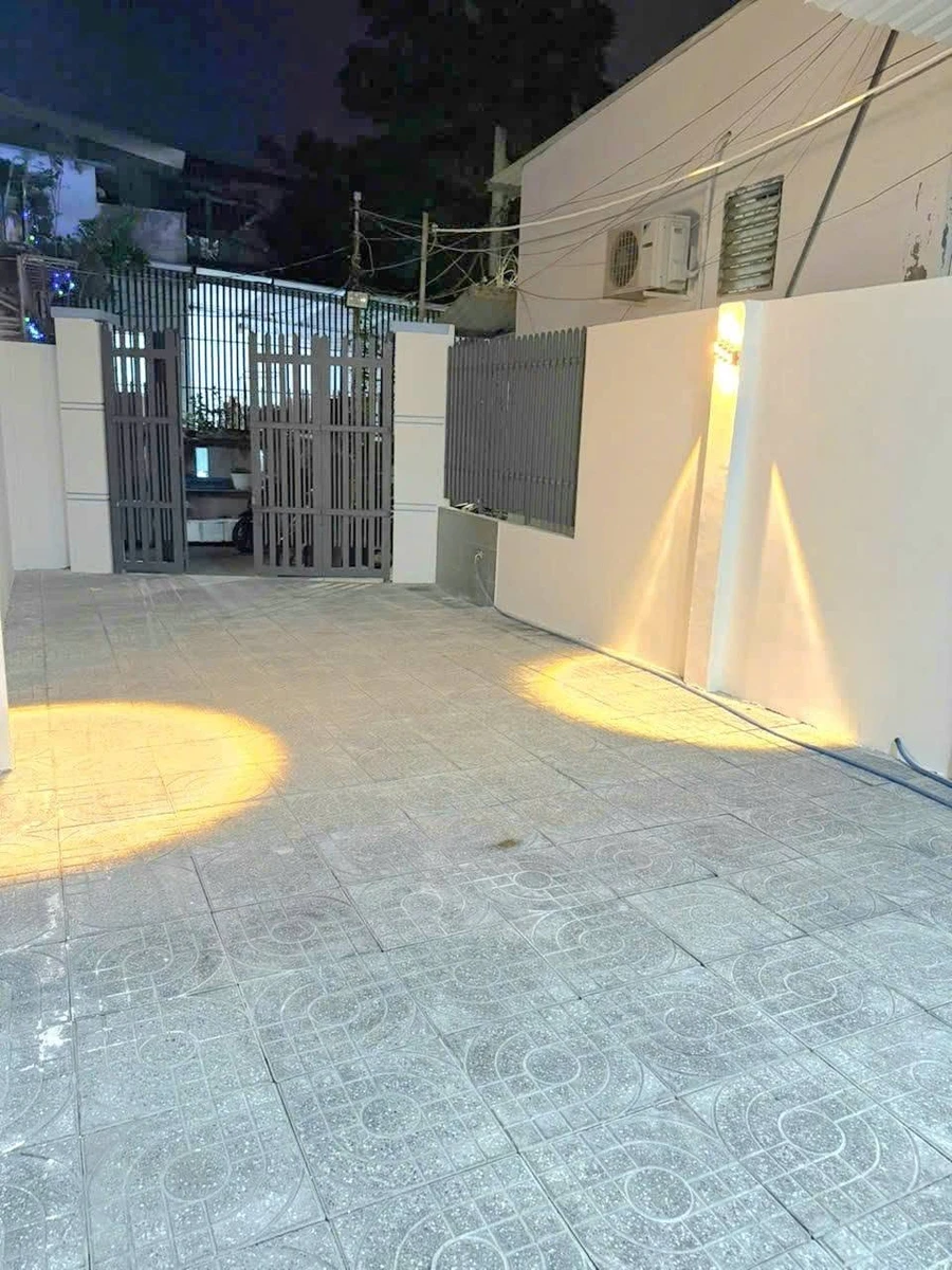 Bán nhà 1 trệt 1 lầu 94m² Ngô Quyền Quận 7 giá 5,1 tỷ - Ảnh thu nhỏ 2
