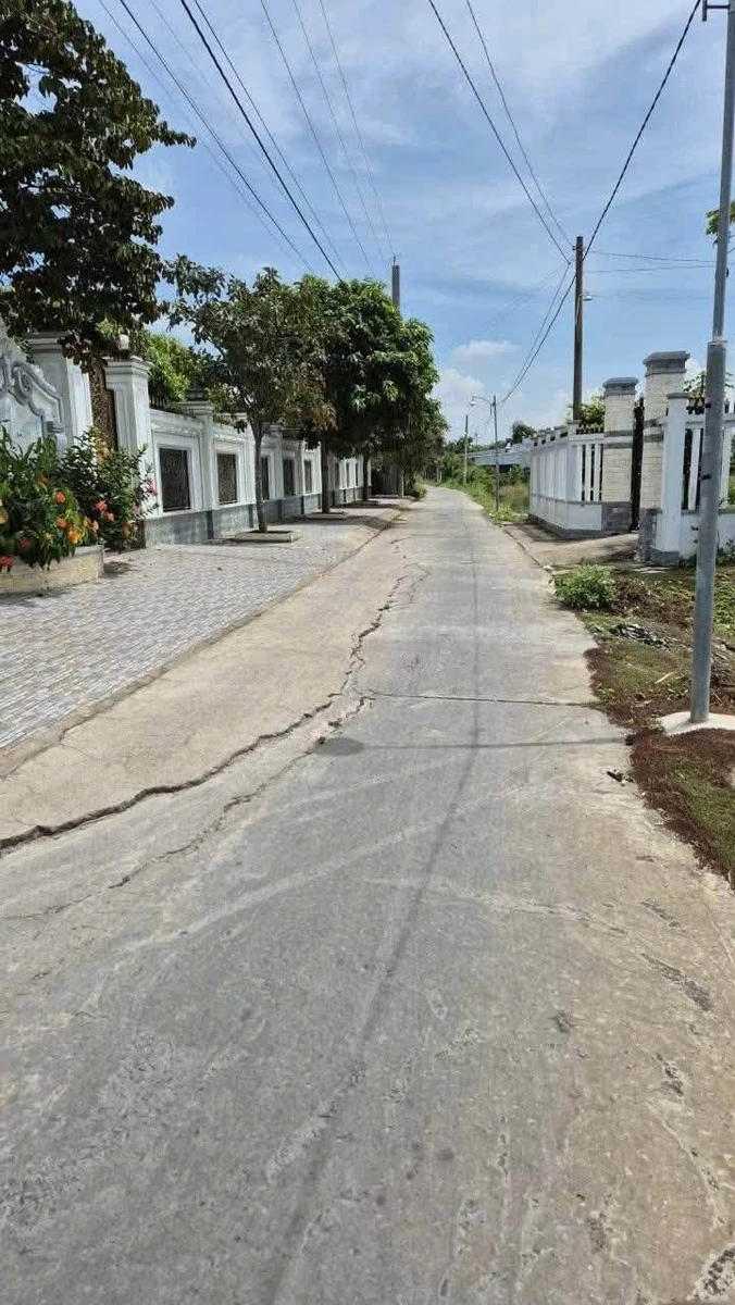 Bán đất thổ mặt tiền 315m² ấp 3 Phước Đông giá 1 tỷ 370 triệu - Ảnh thu nhỏ 2