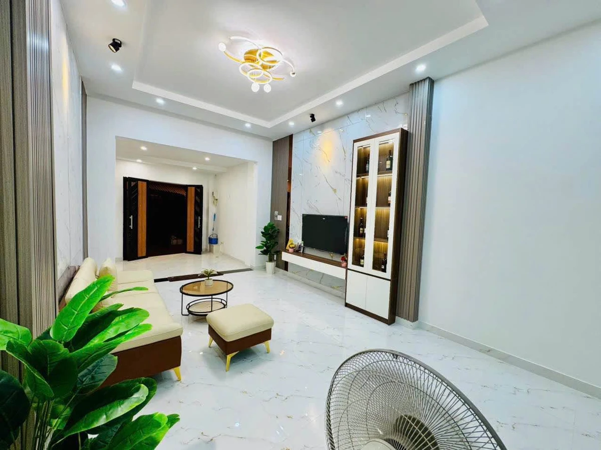 Bán nhà mặt tiền kinh doanh 62m² Âu Cơ Tân Bình - Ảnh thu nhỏ 3