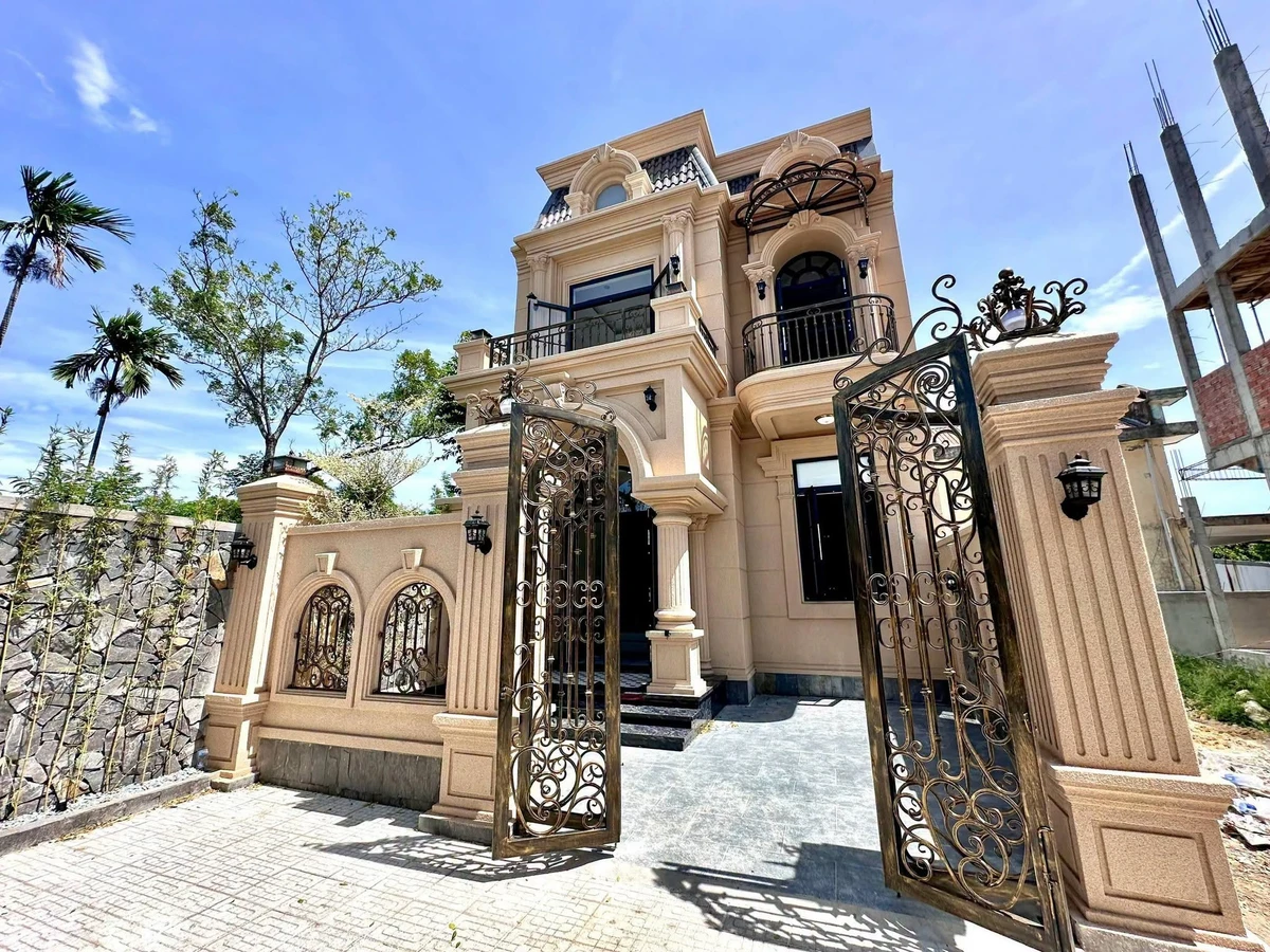 Bán villa 2 tầng 95.2m² 3PN Tân Cổ Điển Huế - Ảnh 1
