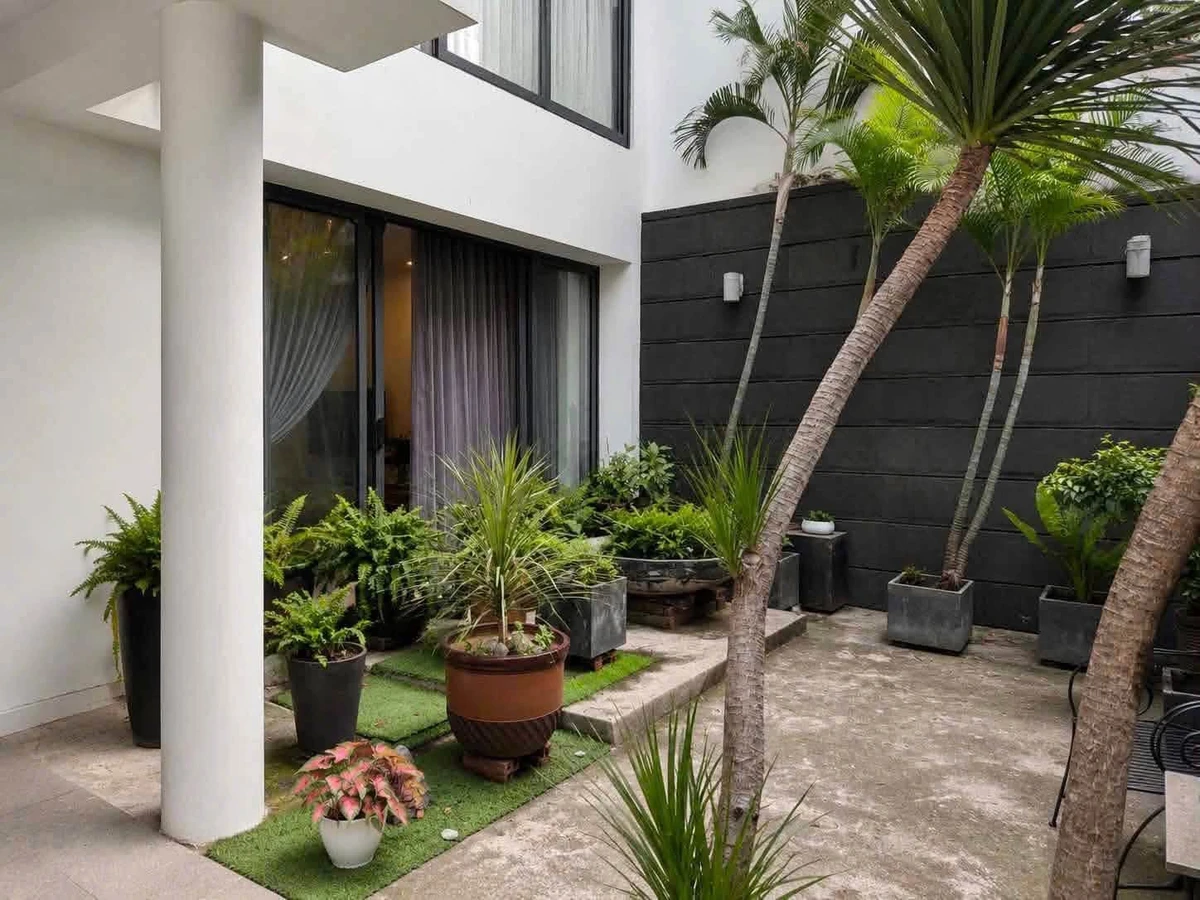 Nhà phố bán Hoàng Văn Thụ, 157m², 4 tầng, Phú Nhuận - Ảnh 1