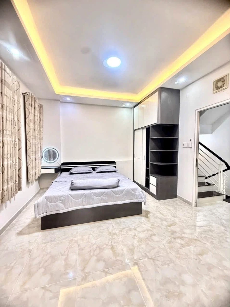 Bán nhà 1 trệt 3 lầu 61.5m2 gần chợ Cây Xoài, Quận 2, giá 7.5 tỷ - Ảnh thu nhỏ 5