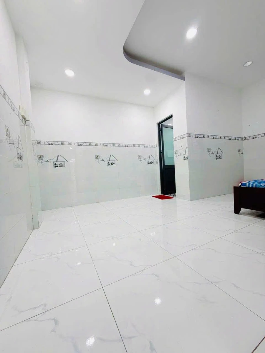 Bán nhà hẻm 77m² 4PN 4WC Âu Dương Lân Quận 8 - Ảnh thu nhỏ 5