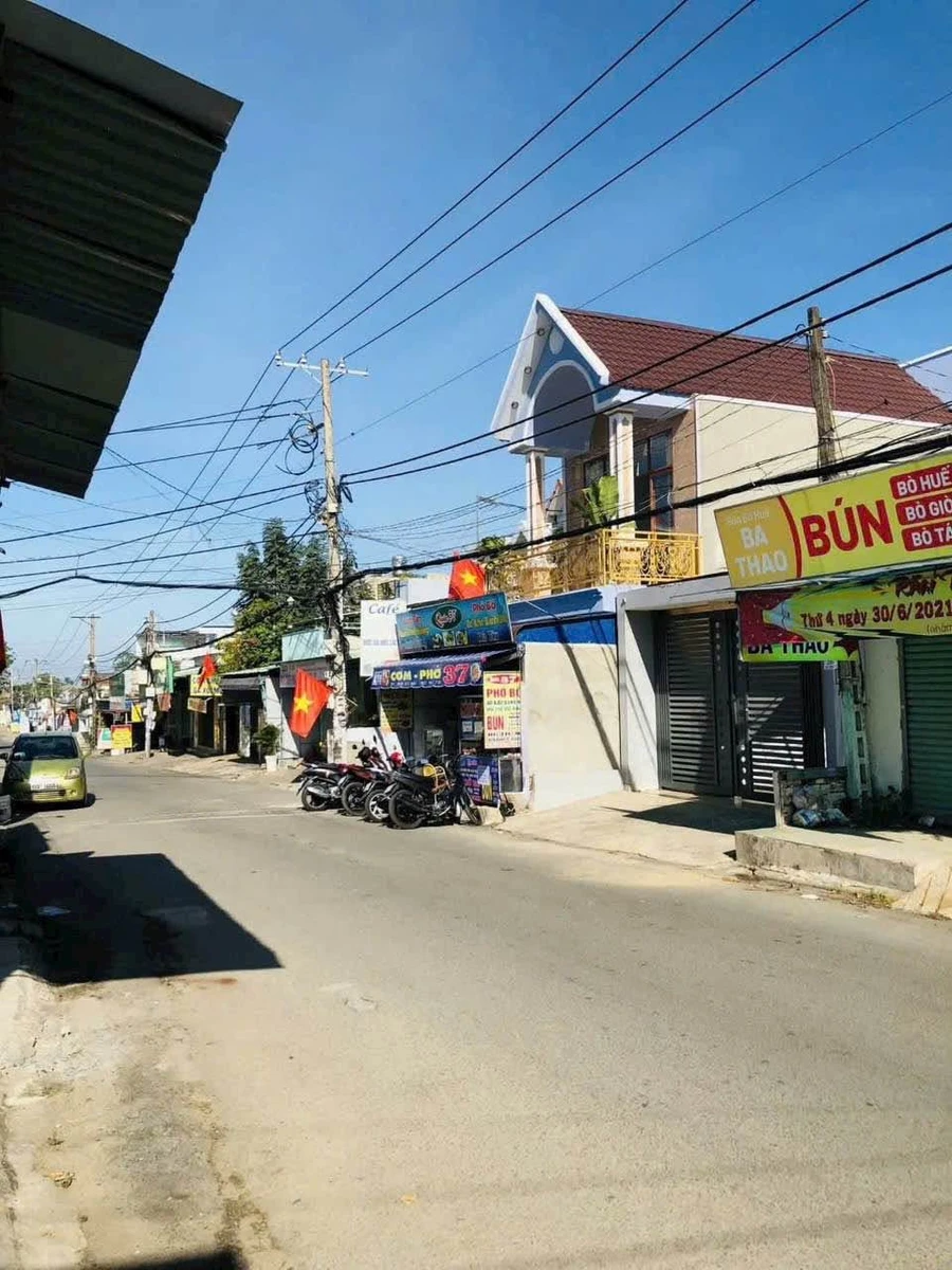 Bán nhà mặt tiền kinh doanh 4.8x42m Tân Hiệp - Ảnh thu nhỏ 3