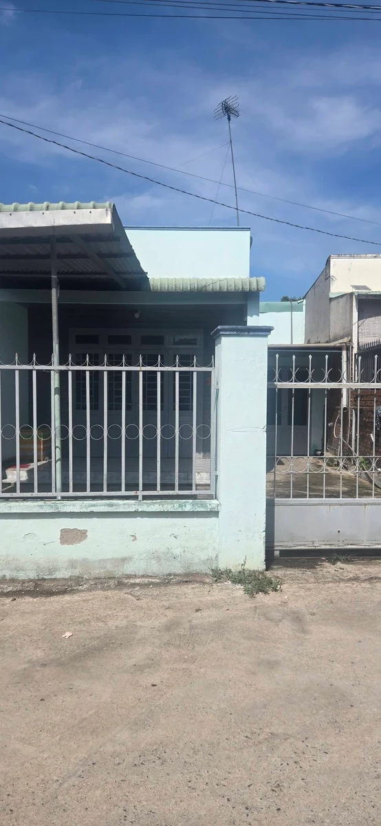 Bán nhà Giang Diền 140m² giá 1 tỷ 450 triệu - Ảnh thu nhỏ 2
