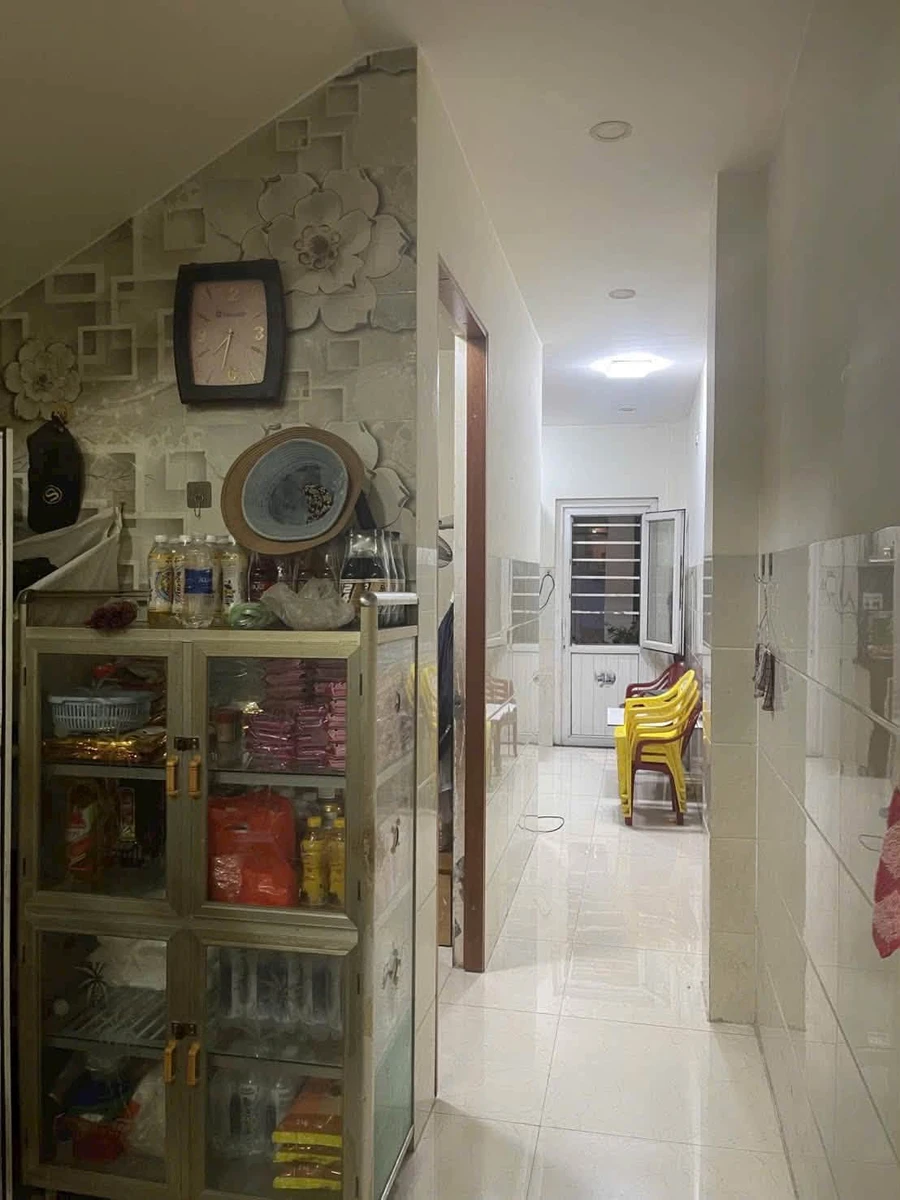 Bán nhà 4 tầng 46m² 7 phòng sát biển Dương Đình Nghệ Đà Nẵng 8,2 tỷ - Ảnh 1