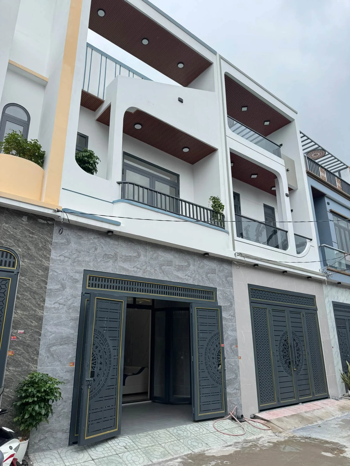 Bán nhà 1 trệt 1 lầu 70m² 3PN giá 3,59 tỷ tại Hóa An - Ảnh 1