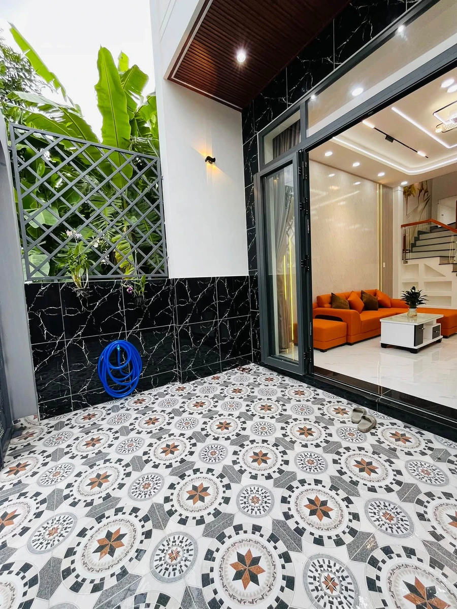 Bán nhà mới xây 4x18m, 3PN 2WC, sổ hồng riêng tại KDC Cát Tường Phú Sinh, Mỹ Hạnh Bắc - Ảnh thu nhỏ 2