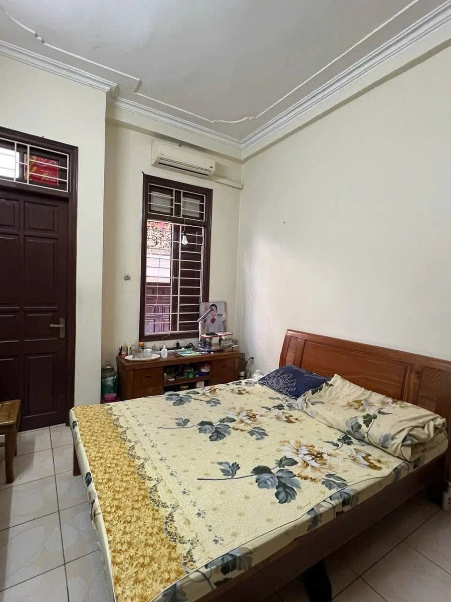 Bán nhà phân lô Giải Phóng 45m2, 5 tầng, mặt tiền 4m, giá 14 tỷ - Ảnh thu nhỏ 4