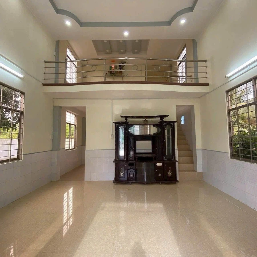 Bán nhà 1 trệt 1 lầu Phú Hưng Bến Tre 254m² 1,2 tỷ - Ảnh thu nhỏ 2