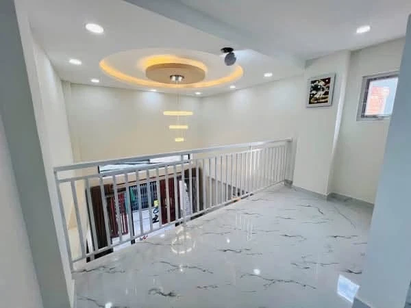 Bán nhà phố 50m2 giá 3 tỷ gần Aeon Mall - Ảnh 1