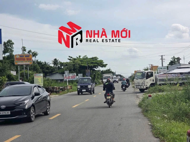 Bán đất mặt tiền QL1A 8.493m² Cà Mau, giá 3 tỷ
