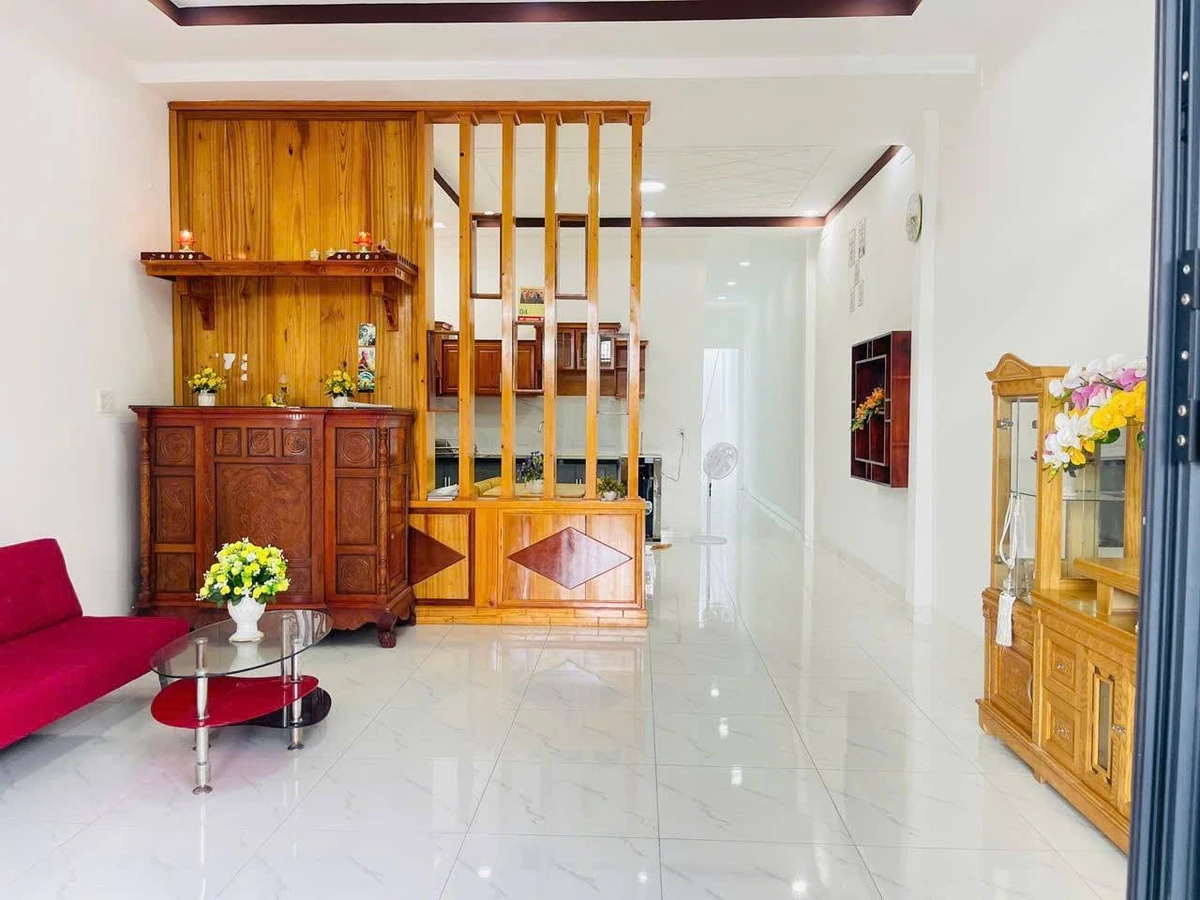 Bán nhà hẻm Võ Văn Kiệt, 125m2, 2PN, 1 tỷ 920 triệu - Ảnh thu nhỏ 2