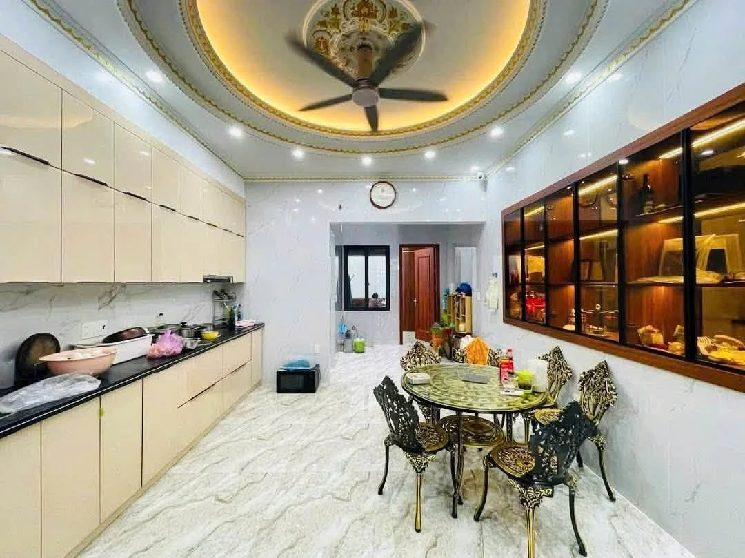 Bán nhà 4 tầng 110m² mặt đường Trung Hành, Hải Phòng - Ảnh thu nhỏ 4