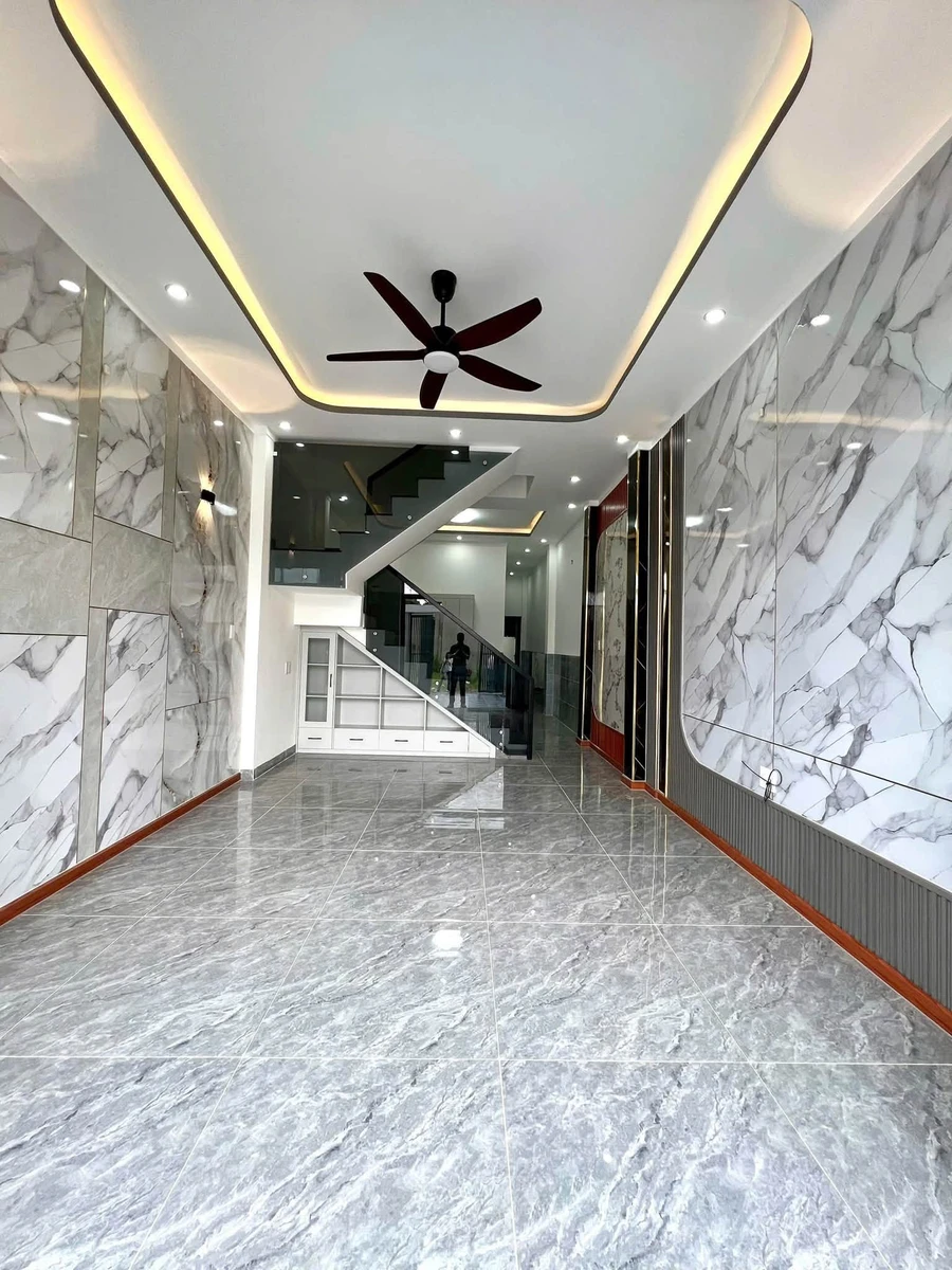 Bán nhà lầu 3PN 150m2 Phước Tân 700 triệu - Ảnh thu nhỏ 3
