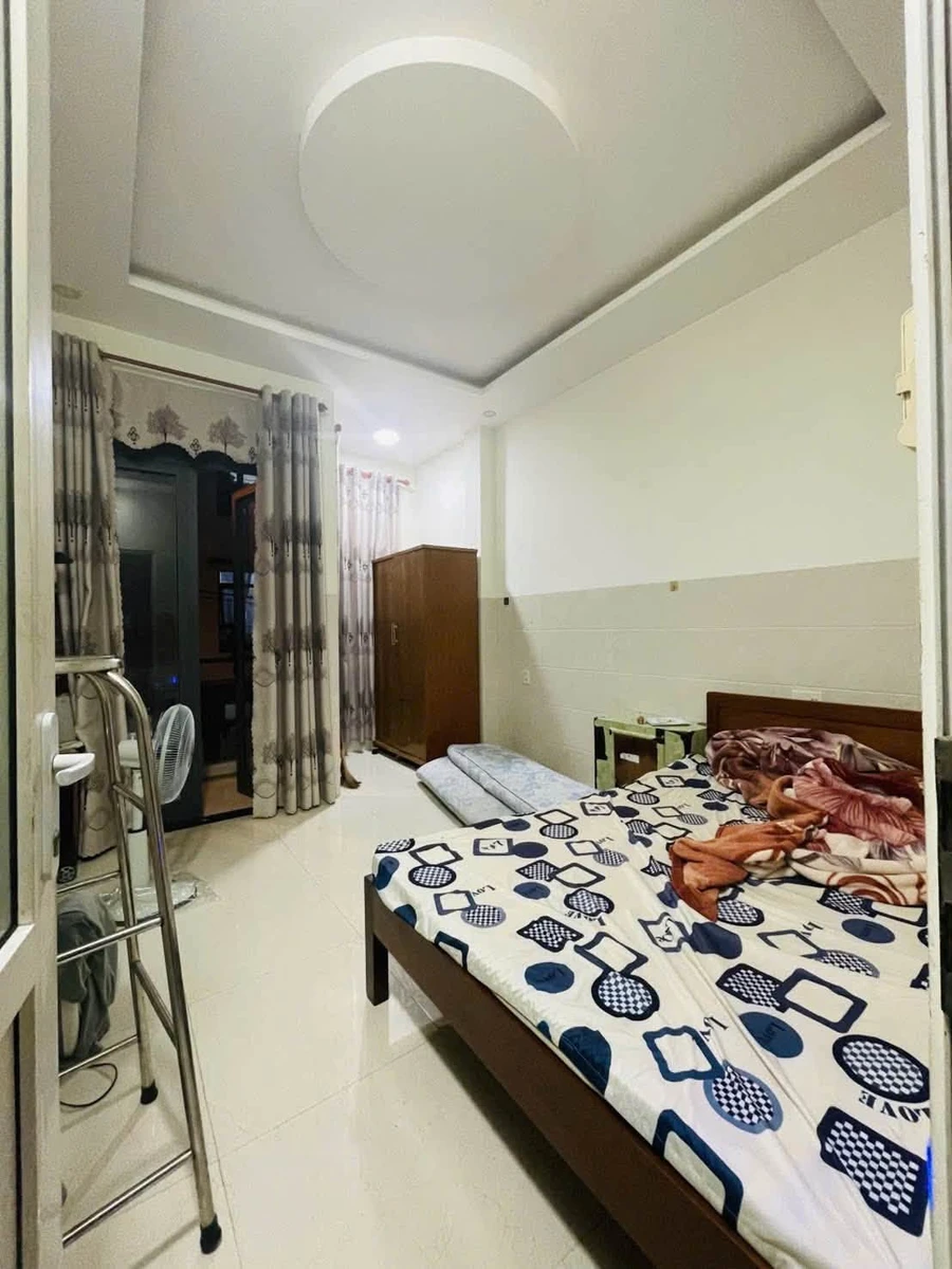 Bán nhà 4 tầng 46m² 7 phòng sát biển Dương Đình Nghệ Đà Nẵng 8,2 tỷ - Ảnh thu nhỏ 5