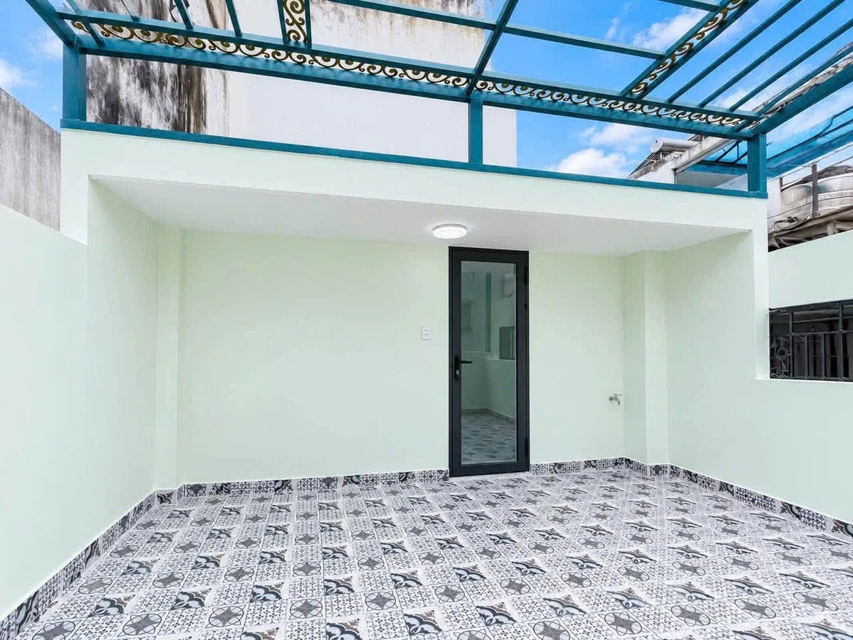 Bán nhà Quận 4 77m² giá 5 tỷ 500 triệu - Ảnh thu nhỏ 4