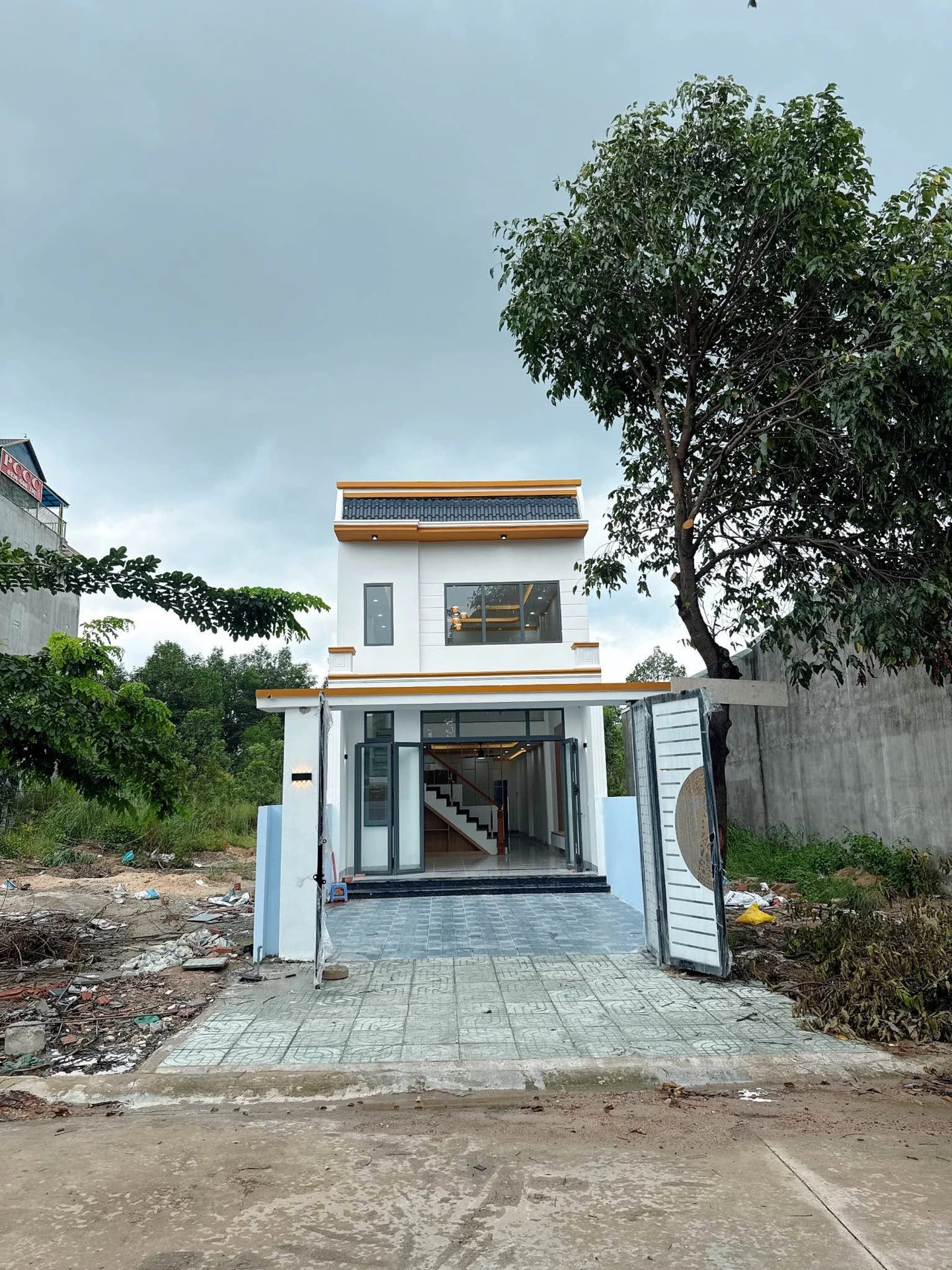 Bán nhà gác lửng 150m² 3PN Mỹ Phước 3, Bến Cát - Ảnh 1