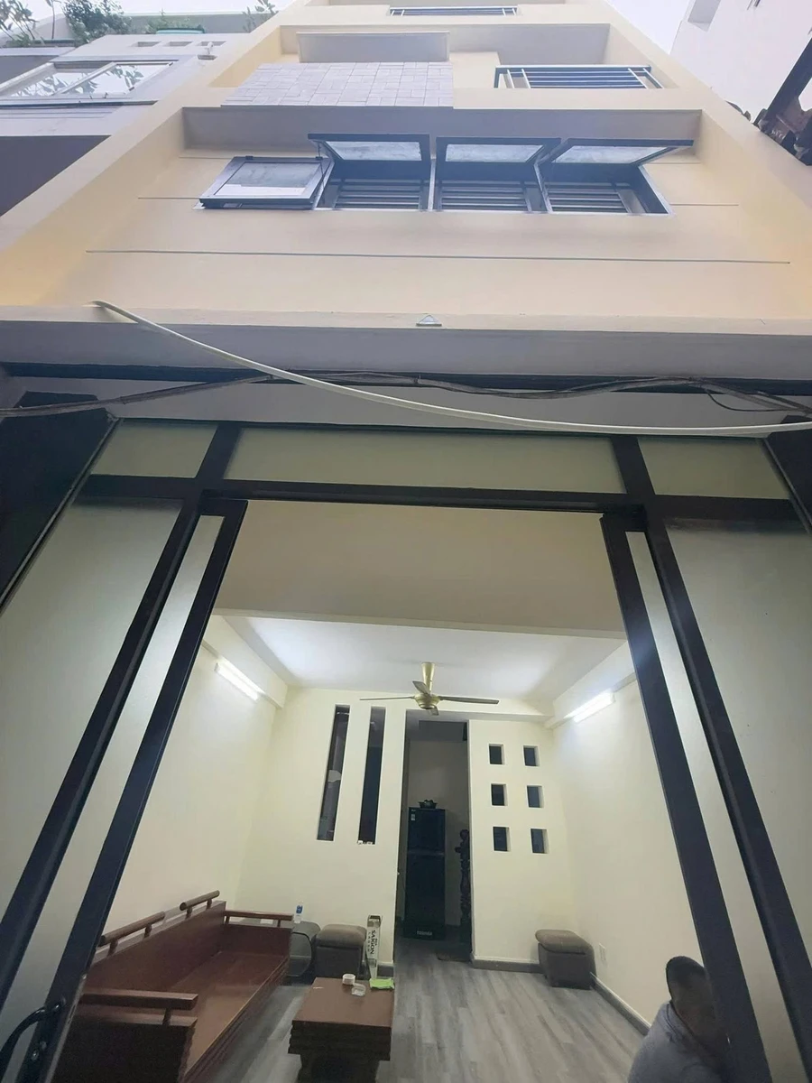 Bán nhà trung tâm Q10 36m² 3 phòng ngủ 7.6 tỷ - Ảnh 1