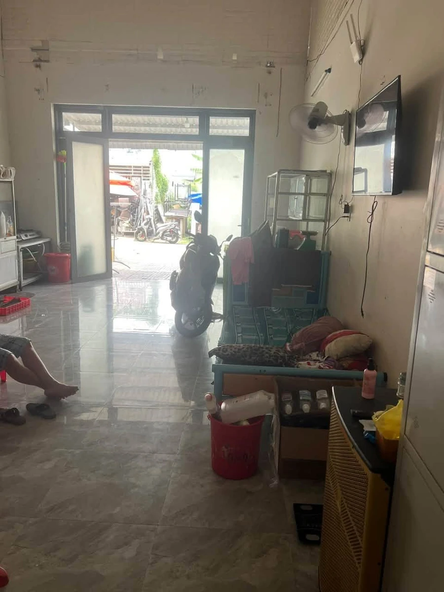 Bán nhà 5x17,4m đường nhánh Huỳnh Thúc Kháng, Vĩnh Quang, Rạch Giá, Kiên Giang giá 1,75 tỷ - Ảnh thu nhỏ 4