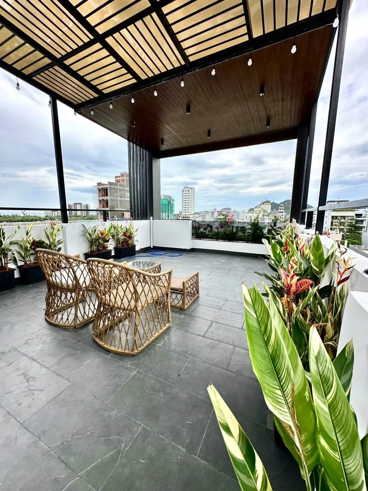 Bán villa 5 tầng 90m² mặt tiền Sơn Thủy Đông, Đà Nẵng 15,8 tỷ - Ảnh 1