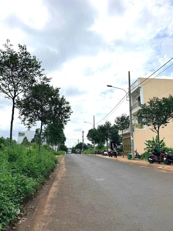 Bán đất khu Võ Thị Sáu mặt Thạch Lam 100m2, Buôn Ma Thuột