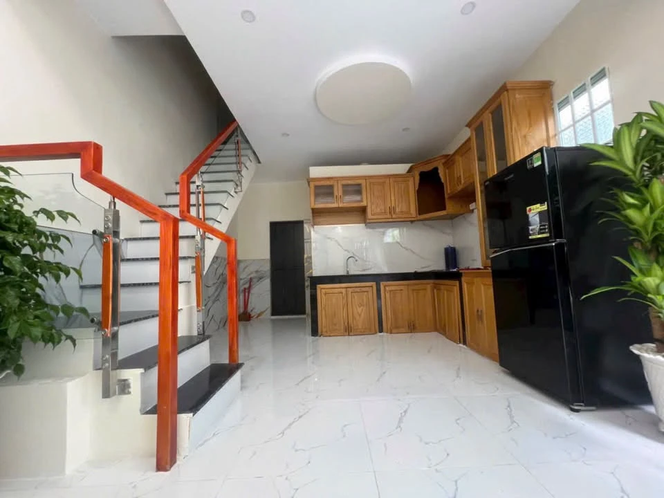 Bán nhà lầu 2 phòng ngủ 80m² Quyết Thắng, Biên Hoà 1,99 tỷ - Ảnh thu nhỏ 5