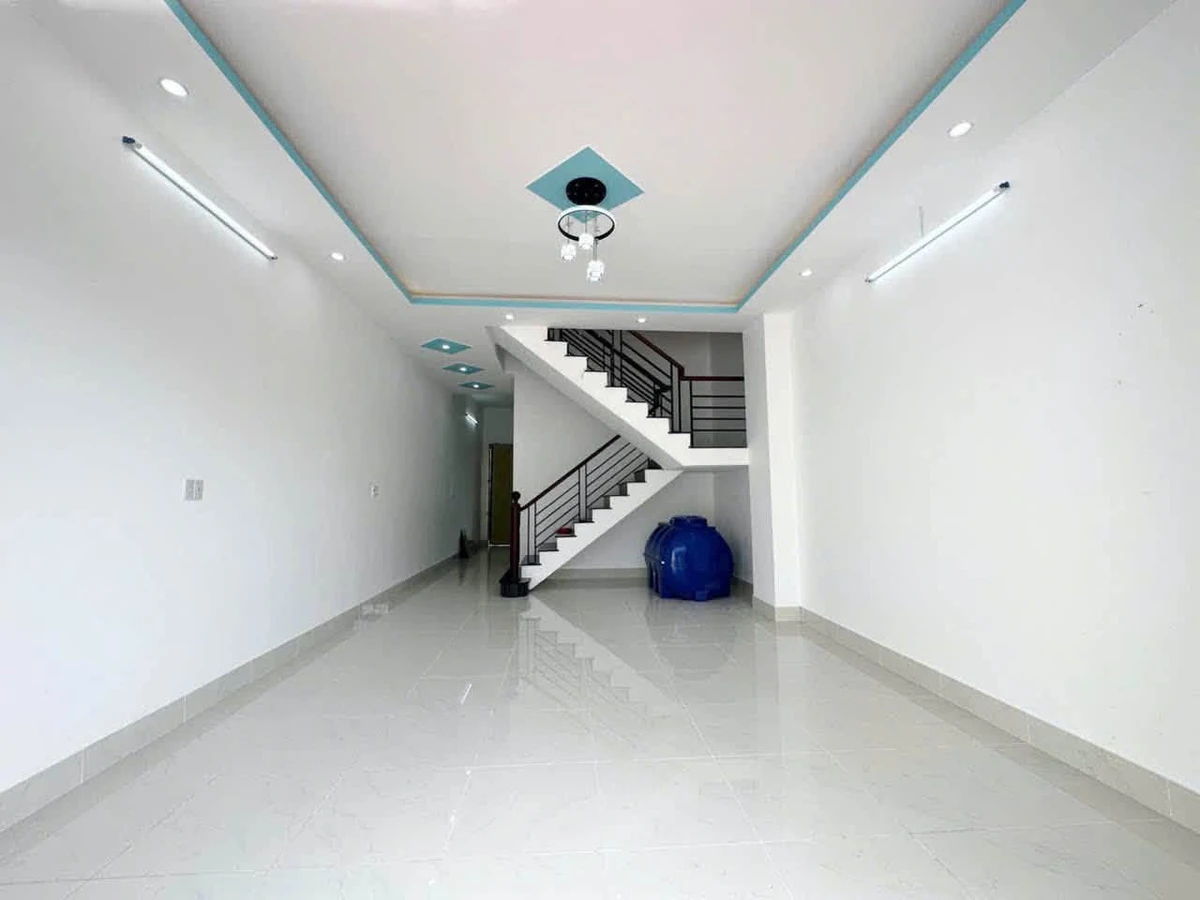 Bán nhà phố 105m2, 2PN, 3WC tại khu đô thị Tây Bắc, An Giang - Ảnh thu nhỏ 2
