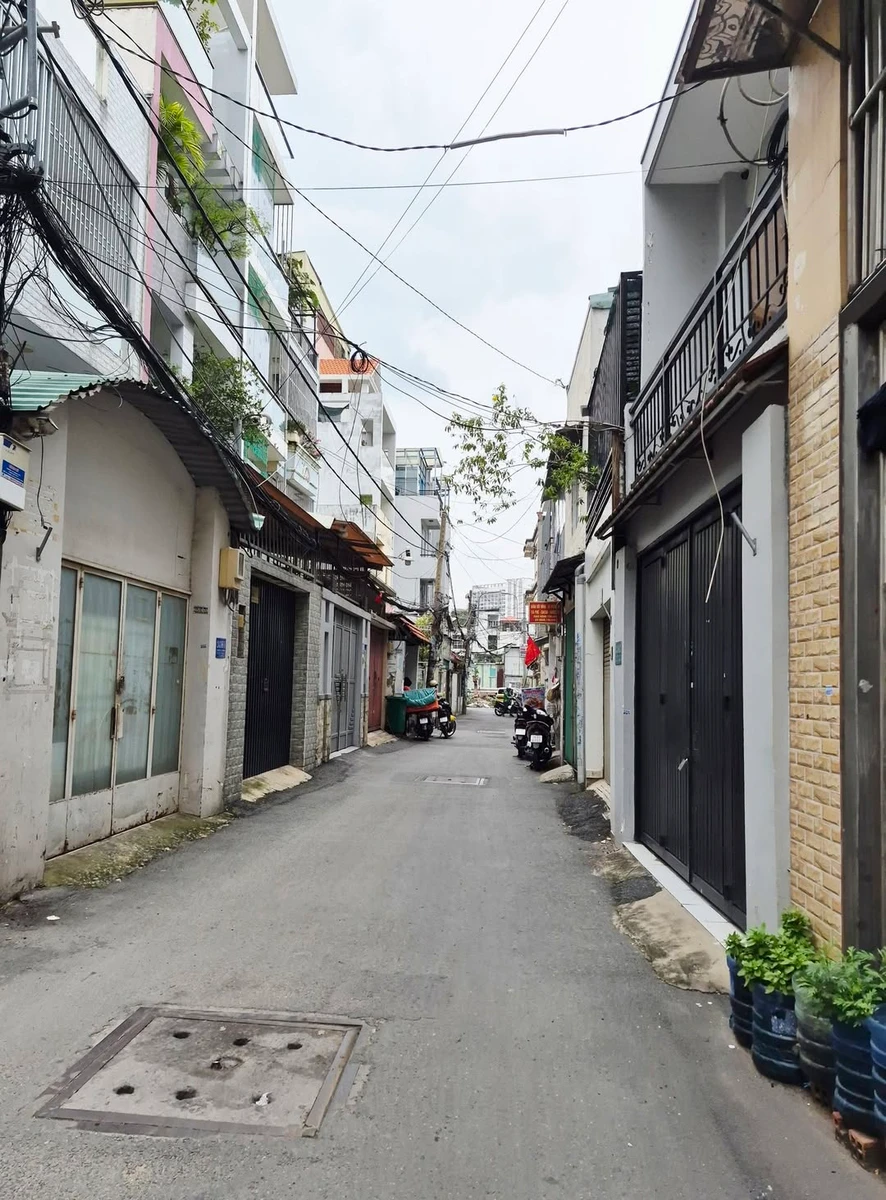 Bán nhà hẻm xe hơi 77m² gần Ngã 5 Bình Hòa, Bình Thạnh, giá nhỉnh 8 tỷ - Ảnh 1