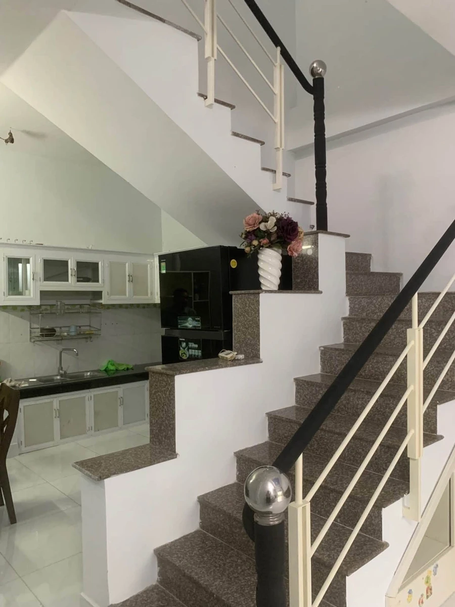 Bán nhà 2 tầng 40m² hẻm Lê Văn Lương, Nhà Bè, giá 3,3 tỷ - Ảnh thu nhỏ 4