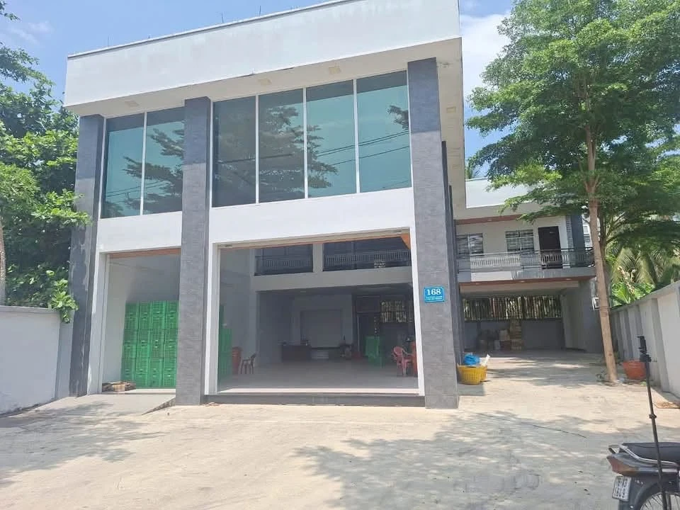 Bán nhà mặt tiền QL60 Bến Tre 530m² 8 tỷ 500 - Ảnh 1