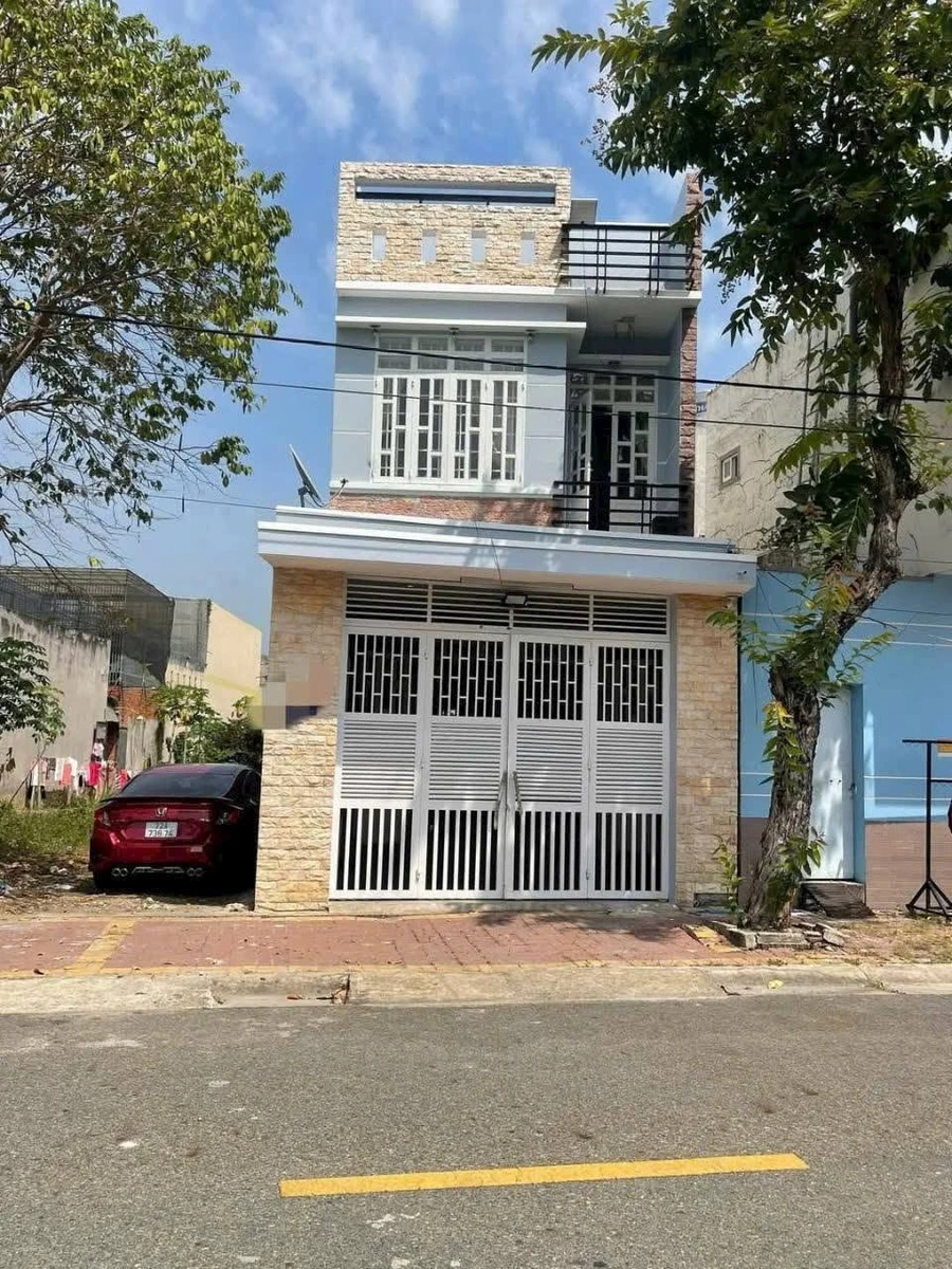 Bán nhà 1 trệt 1 lầu mặt tiền 125m2 (5x25) khu Gò Cát 6, P. Long Tâm, TP Bà Rịa, giá 4,4 tỷ - Ảnh thu nhỏ 2