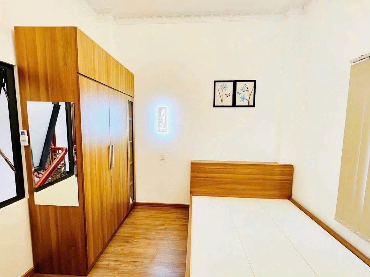 Bán nhà 2 lầu mặt tiền 200m² Tân Hiệp 4 tỷ 700 - Ảnh thu nhỏ 4