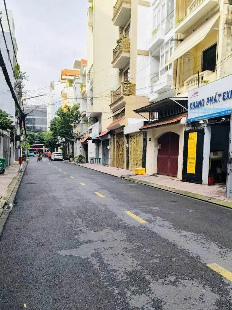Bán nhà 4m x 19m, 316m² Nguyễn Minh Hoàng Tân Bình - Ảnh 1