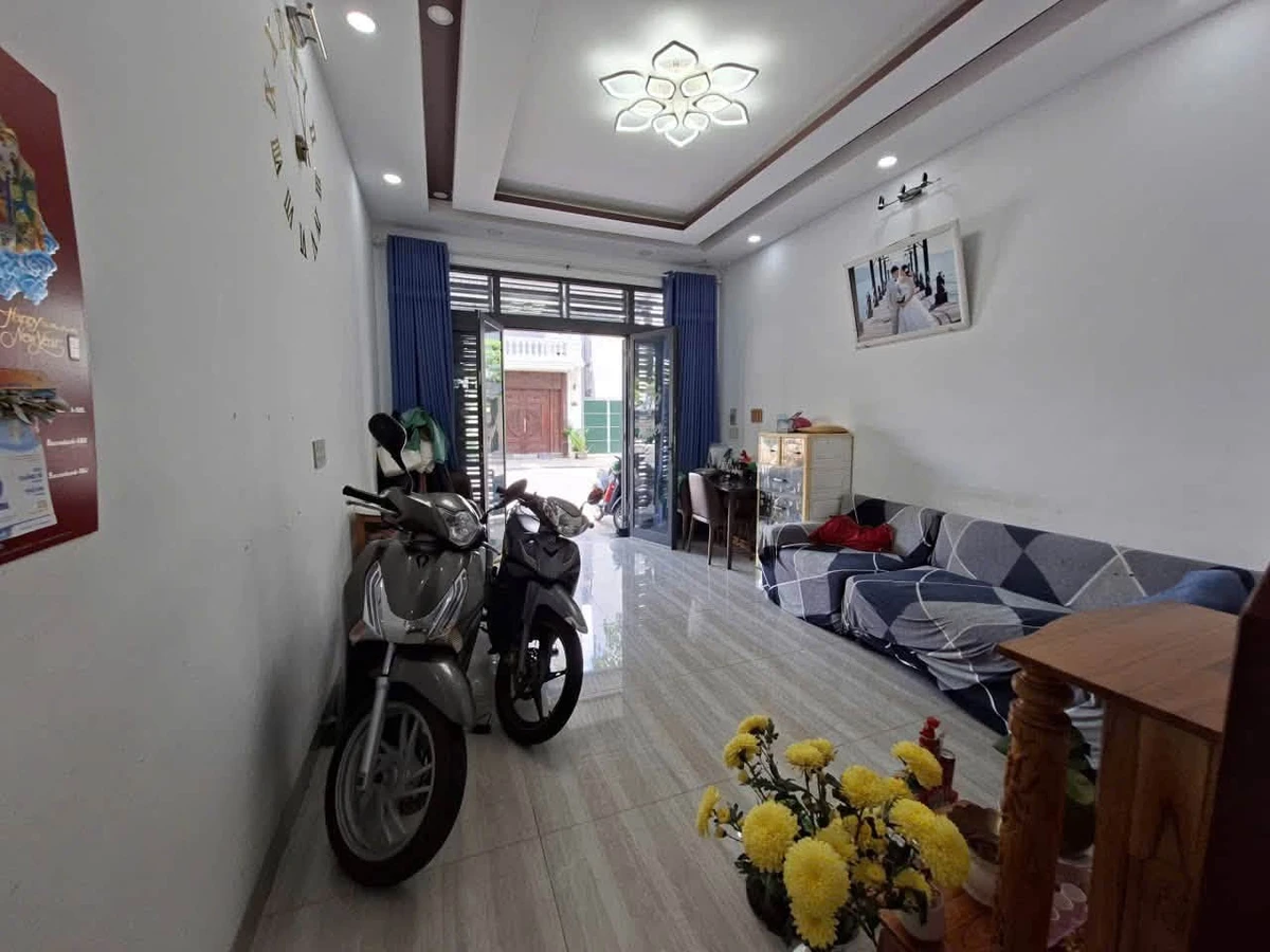 Bán nhà 3 tầng 166m² Nha Trang giá 7,2 tỷ - Ảnh thu nhỏ 2