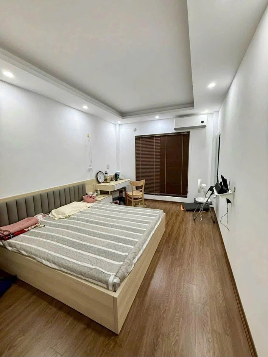 Bán nhà 5 tầng 70m gần 3 tỷ Cột 5 Hạ Long - Ảnh thu nhỏ 4
