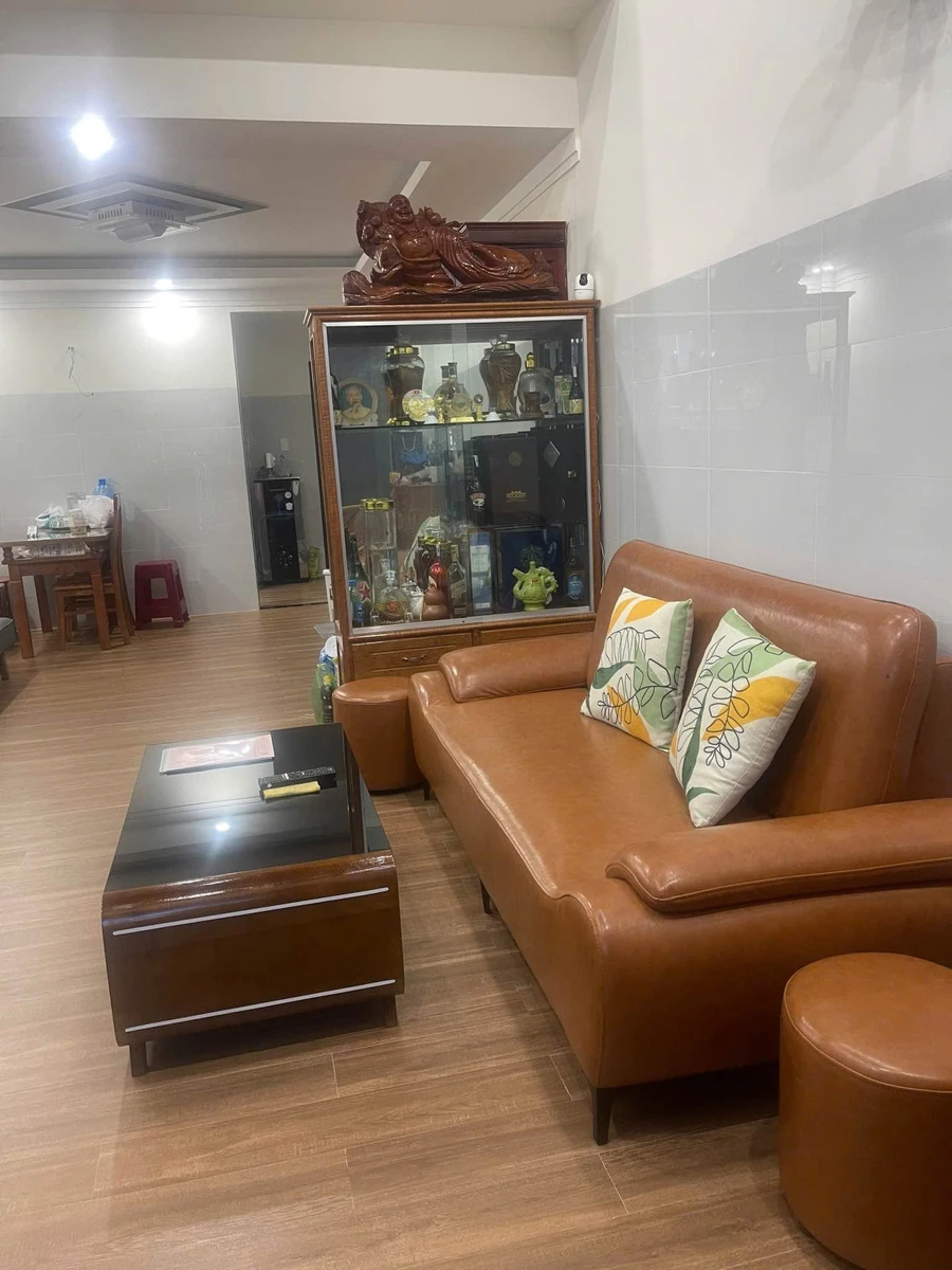 Bán nhà mê lửng hẻm Y Moan 70m2, 2PN, 3 tỷ - Ảnh 1