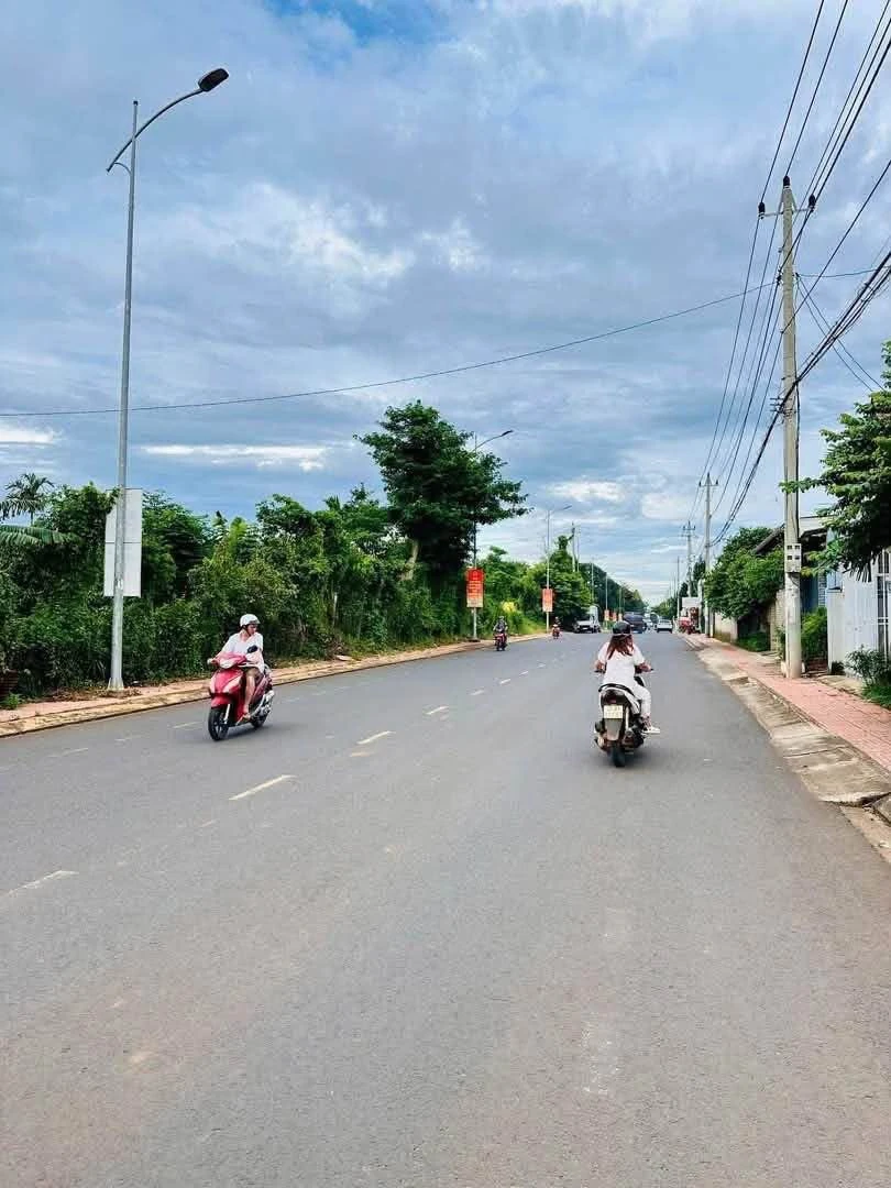 Bán đất mặt tiền Mai Thị Lựu 60m² - 3 tỷ 250 - Ảnh thu nhỏ 2