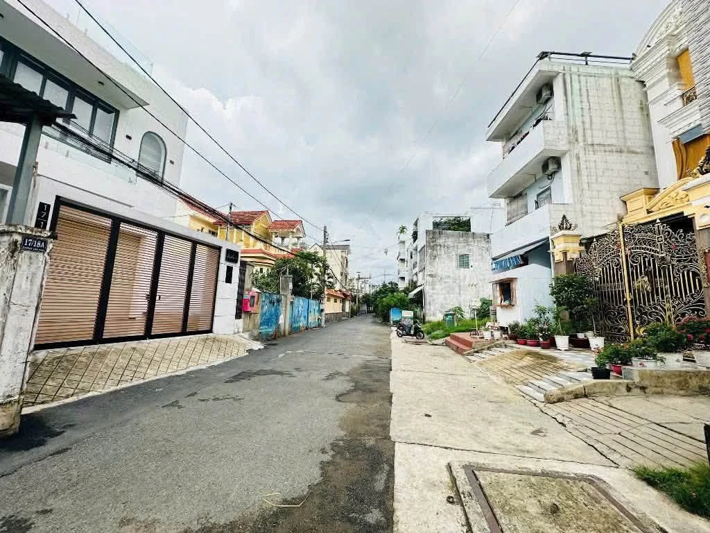 Bán nhà cấp 4 50m2 nở hậu gần Ngã 5 Chợ Thủ Đức, Linh Tây, giá 4,5 tỷ - Ảnh thu nhỏ 3